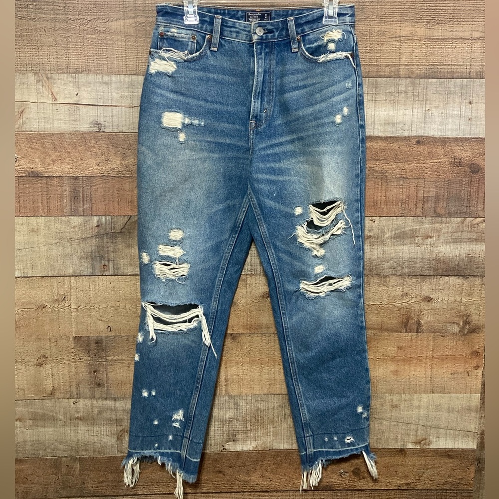 Abercrombie & Fitch Annie High Rise Girlfriend Jeans, Size 27/4R